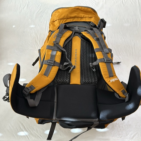 osprey arcane 20l backpack Large Daypack POLES AND WHIPS. POLES AND WHIPS: DAIWA POLES & WHIPS Color:WARM CLAY PINK/GREY FOUR With an easily accessible Striped Bass Fishing With